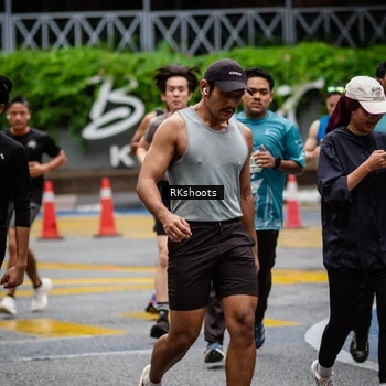 Runner Photo 8987821