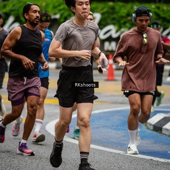 Runner Photo 8987828