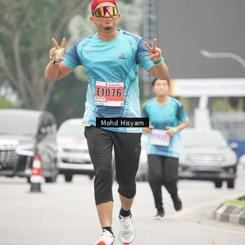 Runner Photo 8987832