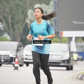 Runner Photo 8987861