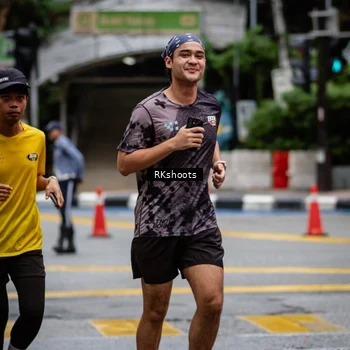 Runner Photo 8987867