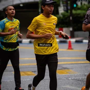 Runner Photo 8987874
