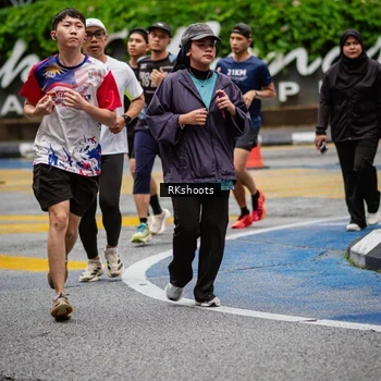 Runner Photo 8987890