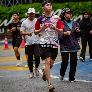 Runner Photo 8987902