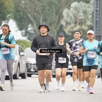 Runner Photo 8987906