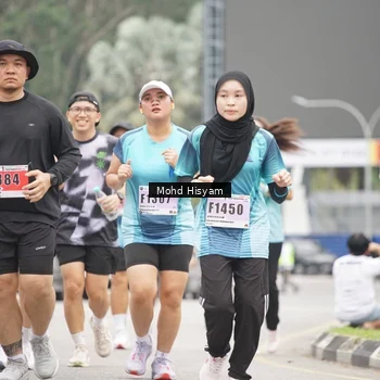 Runner Photo 8987918