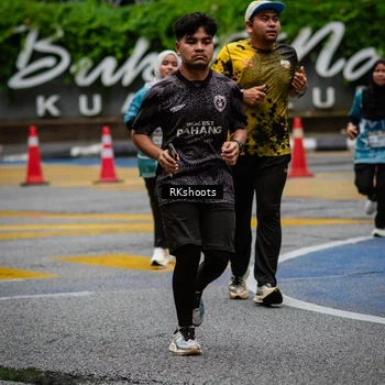 Runner Photo 8987925