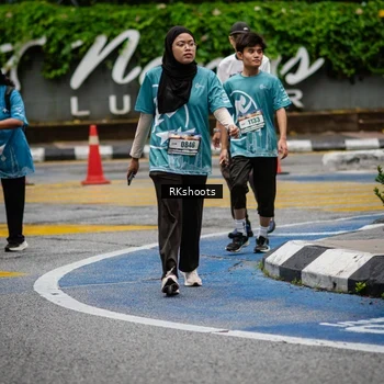 Runner Photo 8987970