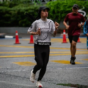 Runner Photo 8987984