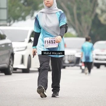 Runner Photo 8988043