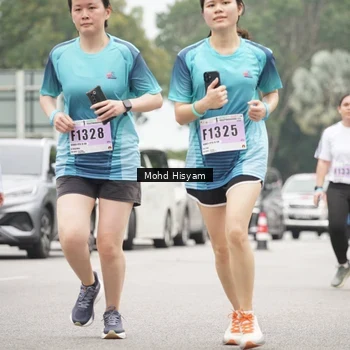 Runner Photo 8988059