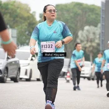Runner Photo 8988110