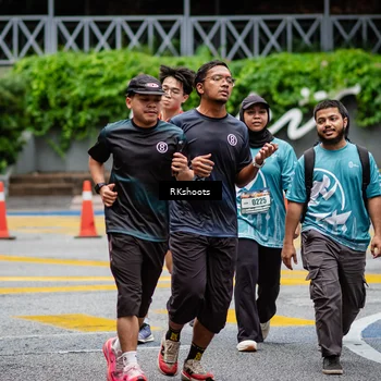 Runner Photo 8988203
