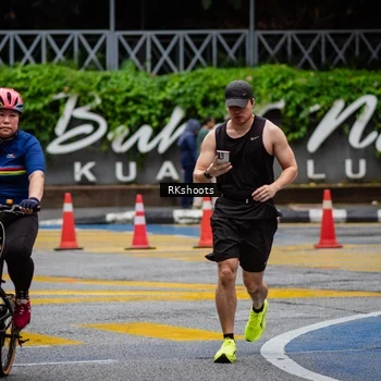 Runner Photo 8988283