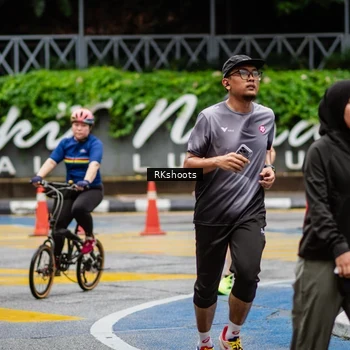 Runner Photo 8988286