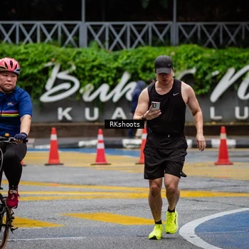 Runner Photo 8988292