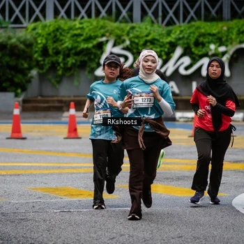 Runner Photo 8988323