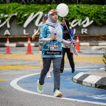 Runner Photo 8988457