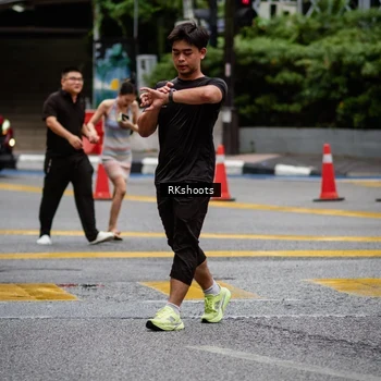 Runner Photo 8988459