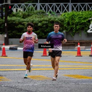 Runner Photo 8988531