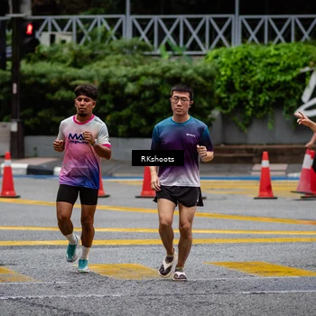 Runner Photo 8988540