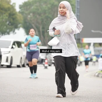 Runner Photo 8988557