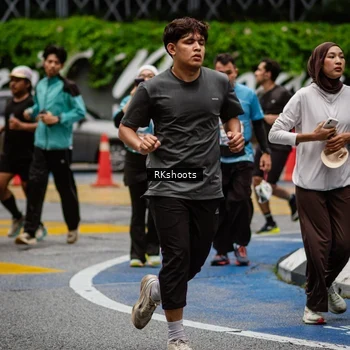 Runner Photo 8988563