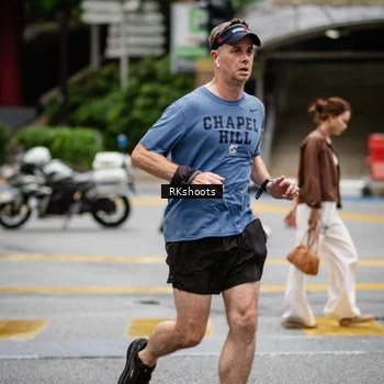 Runner Photo 8988574