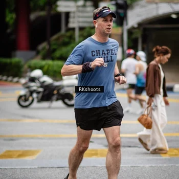 Runner Photo 8988575