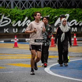 Runner Photo 8988595