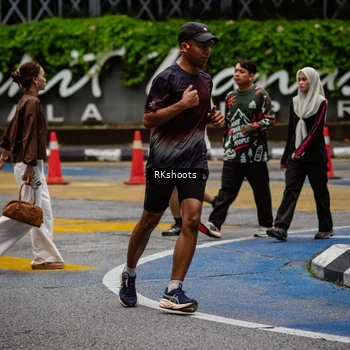 Runner Photo 8988596