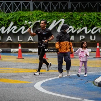 Runner Photo 8988673