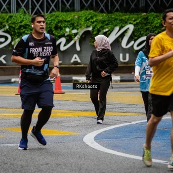 Runner Photo 8988699