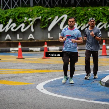 Runner Photo 8988797