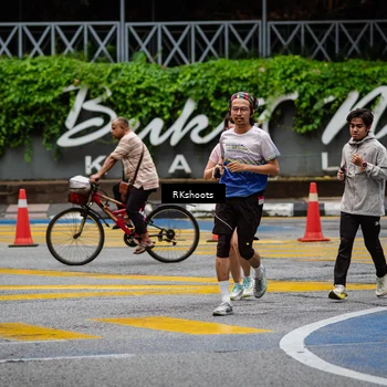 Runner Photo 8988798