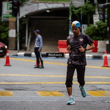 Runner Photo 8988851
