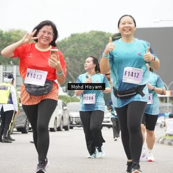 Runner Photo 8988901
