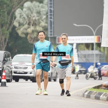 Runner Photo 8988936