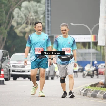 Runner Photo 8988938