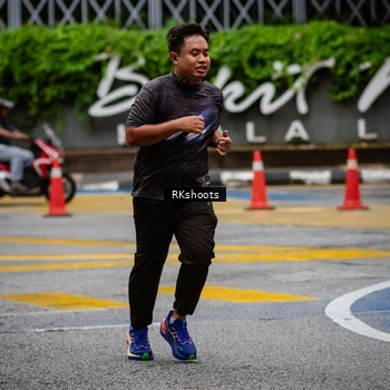 Runner Photo 8989023