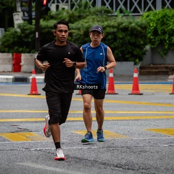 Runner Photo 8989035