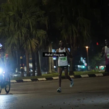 Runner Photo 8989040