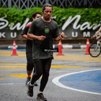 Runner Photo 8989053
