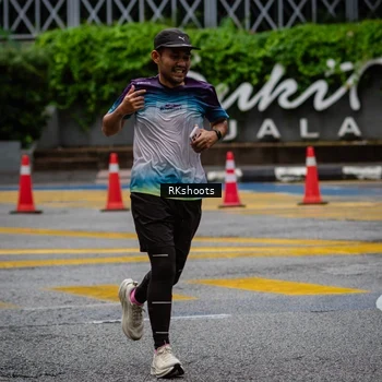 Runner Photo 8989055