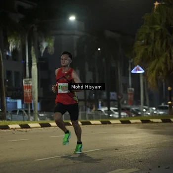 Runner Photo 8989078