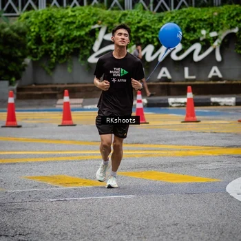 Runner Photo 8989083