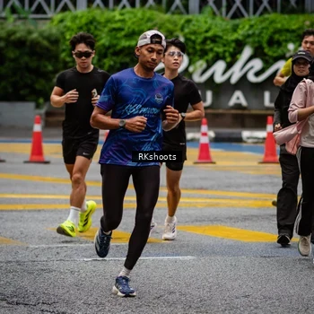 Runner Photo 8989095