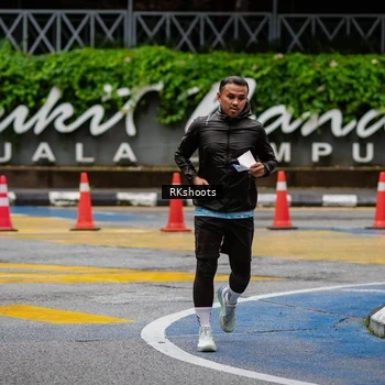 Runner Photo 8989110