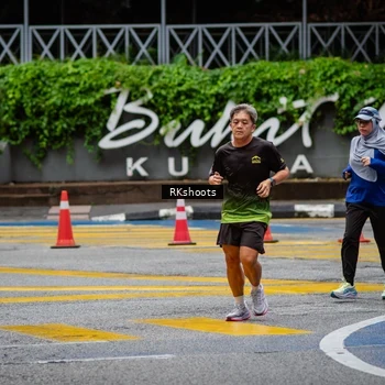 Runner Photo 8989203