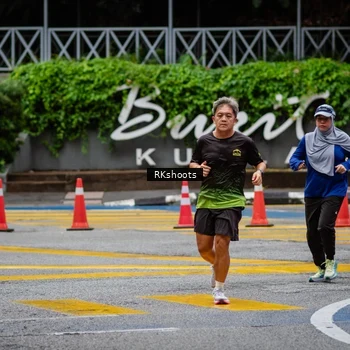 Runner Photo 8989211